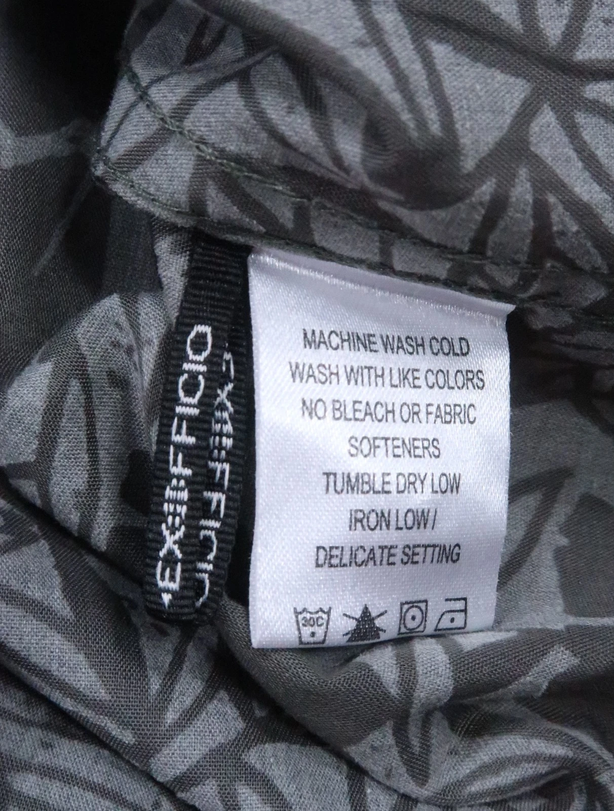 lightweight TRAVEL performance LEAF shirt HAWAIIAN MENS LARGE SS