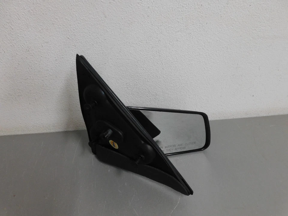 Espejo retrovisor manual derecho Chevrolet Blazer GMC Envoy XL 1994 2005 Foto 4 de 4