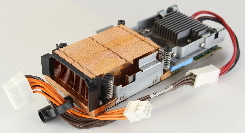 Intel 3MTV-9146 SLAB5 Itanium 1.66GHZ Dual Core Processor AD396-2101C A-4733 - Image 2 of 4