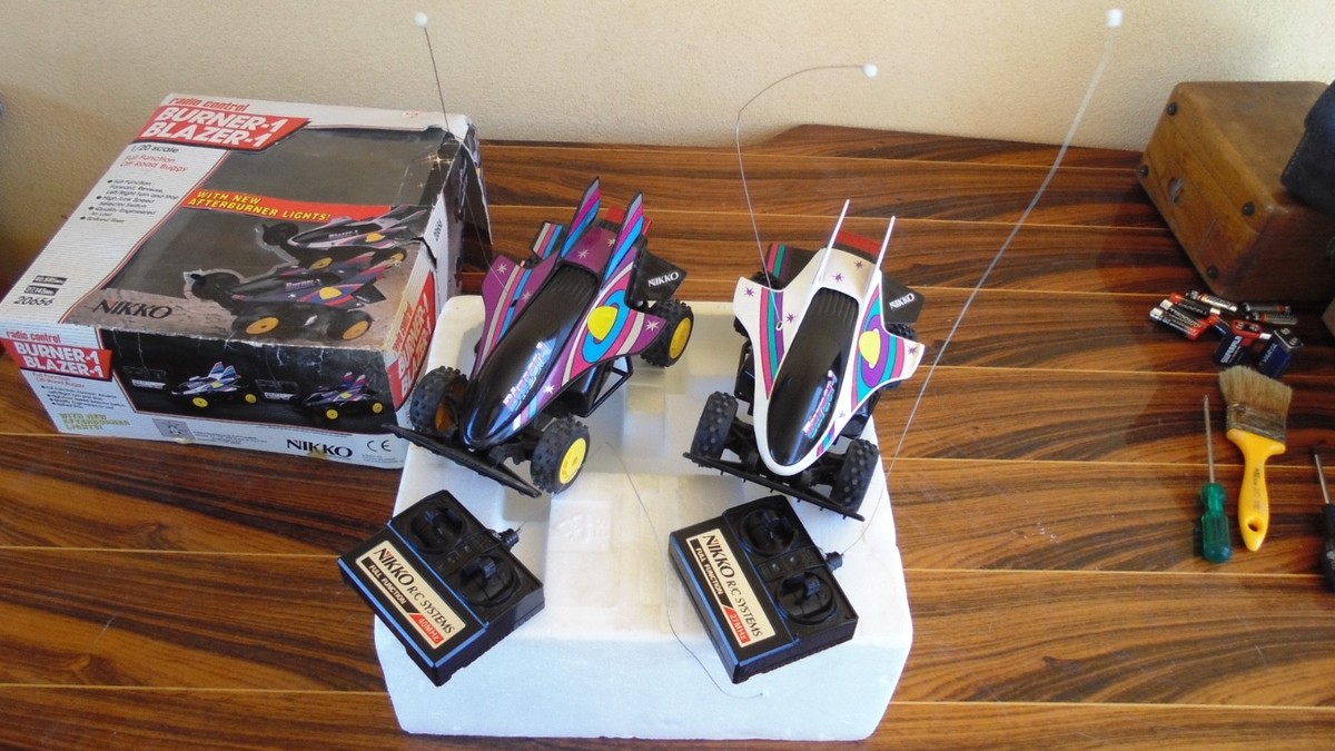 AUTO NIKKO 20656 BLAZER BURNER RARE Battery Radio Controlled