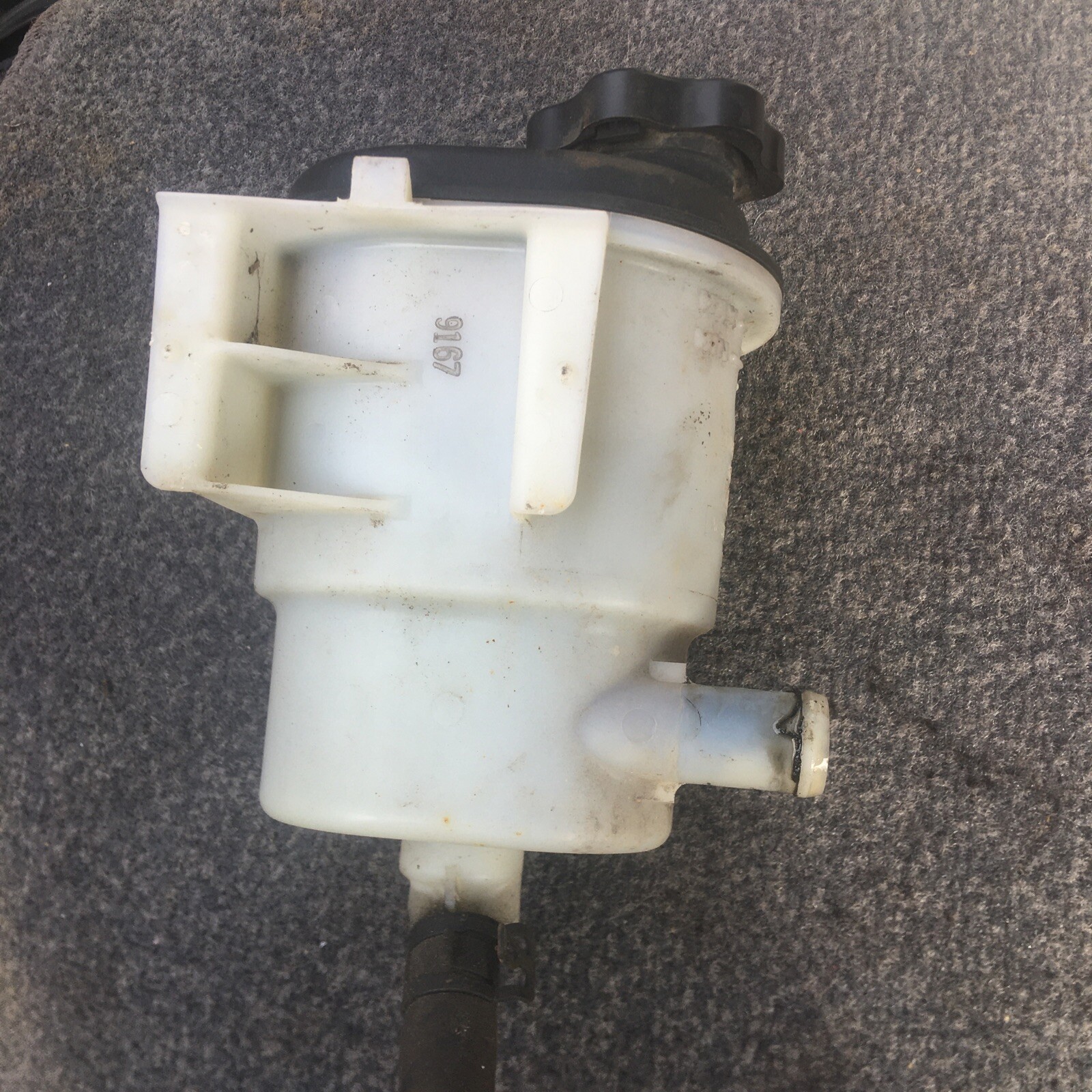 2011 Ford Flex Power Steering Reservoir OEM (H16) eBay