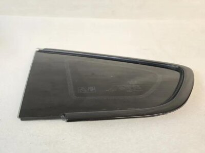 MASERATI LEVANTE SUV M161 Kleines Seitenfenster hinten links 27447250