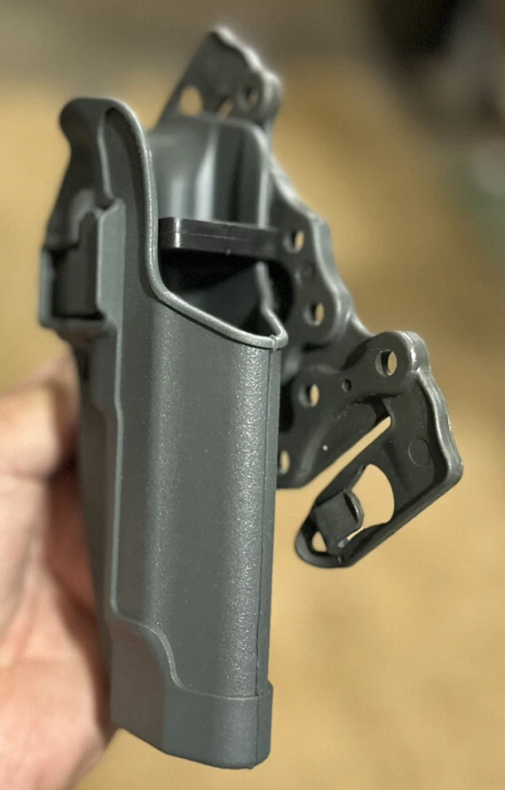 Blackhawk Strike Serpa right Holster Fits Beretta 92FS M9 Right Green - Image 2 of 4