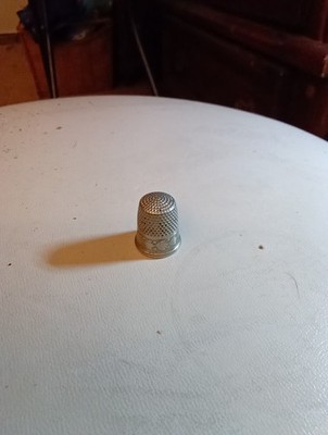 Simons Bros. Co Size 9 Thimble
