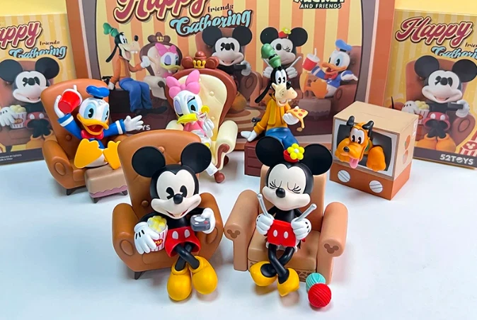 Figura Caja Ciega Confirmada 52TOYS Disney Mickey Happy Friends Gathering Series Foto 3 de 4
