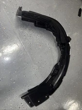Front Left MITSUBISHI OEM 15-20 Outlander  Fender  Liner 5370B881