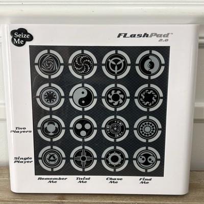 FlashPad 2.0 Touch n Go Electronic Memory Game Pad White Interactive TESTED 