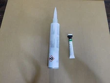  Windshield and back glass Urethane Glue Sealant 