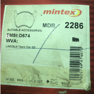 Mintex Disc Brake Pad Set - MDB2286 - Fits Crown Vic, Mercury, Town Car - Rear 