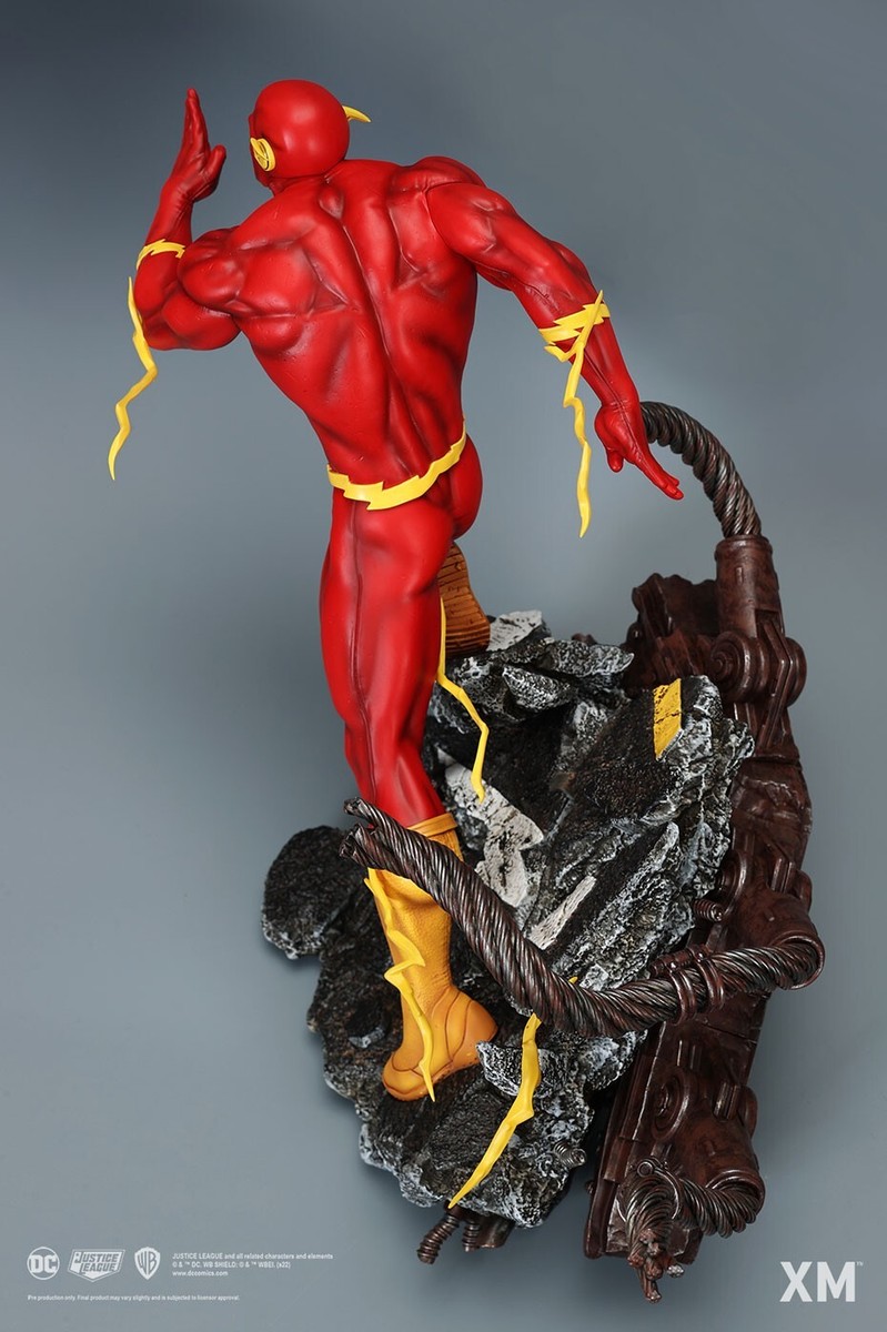 XM Studios DC Comics Classic The Flash Premium Collectible Statue