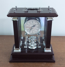 Wallace Silversmiths Quartz Mantle Clock with Pendulum Mahogany Finish