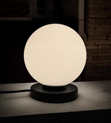 Modern Industrial Frosted White Sphere Globe Table Lamp Round  , Unique 8 
