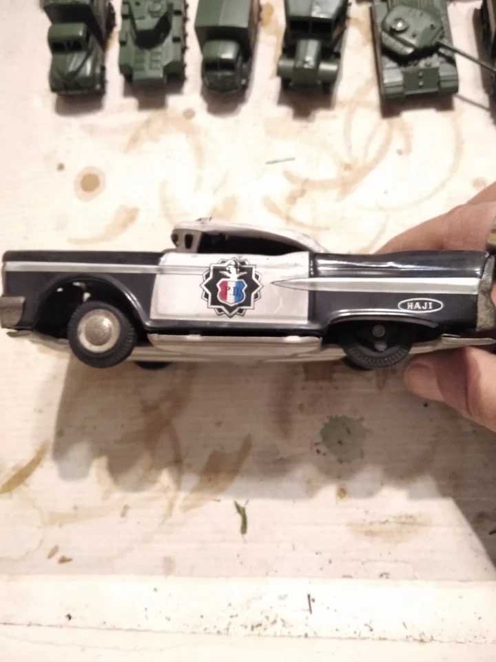 AUTO POLIZIA AMERICANA- LATTA- MADE IN JAPAN (?) 15 CM- BUONE CONDIZIONI - Immagine 2 di 4