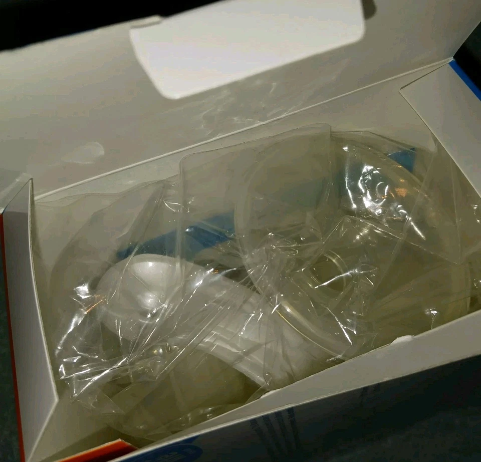 Sillicone Breast Pump Kit. Accessories/Parts. Manual. BPA Free. New Lot Of 2 - Image 4 of 4