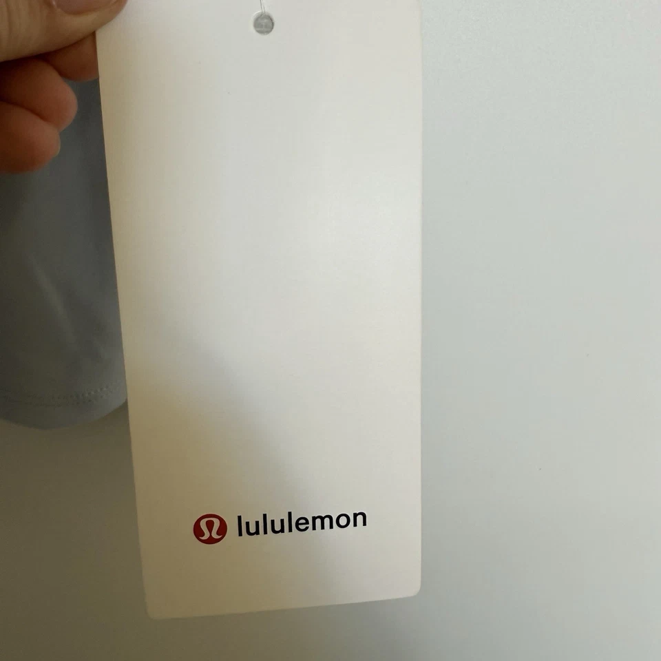 NUEVO CON ETIQUETAS Lululemon Woman’s Wunder Bajo Cubierta Lisa Cuello Cuadrado T Talla 14 STRH Foto 3 de 4