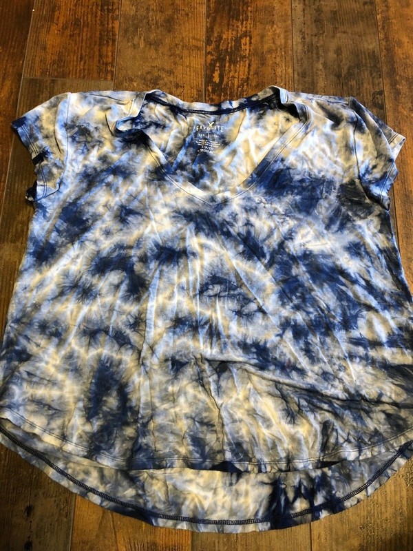 WOMENS AMERICAN EAGLE OUTFITTERS NAVY TIE DYE FAVORITE T SHIRT SIZE SMALL