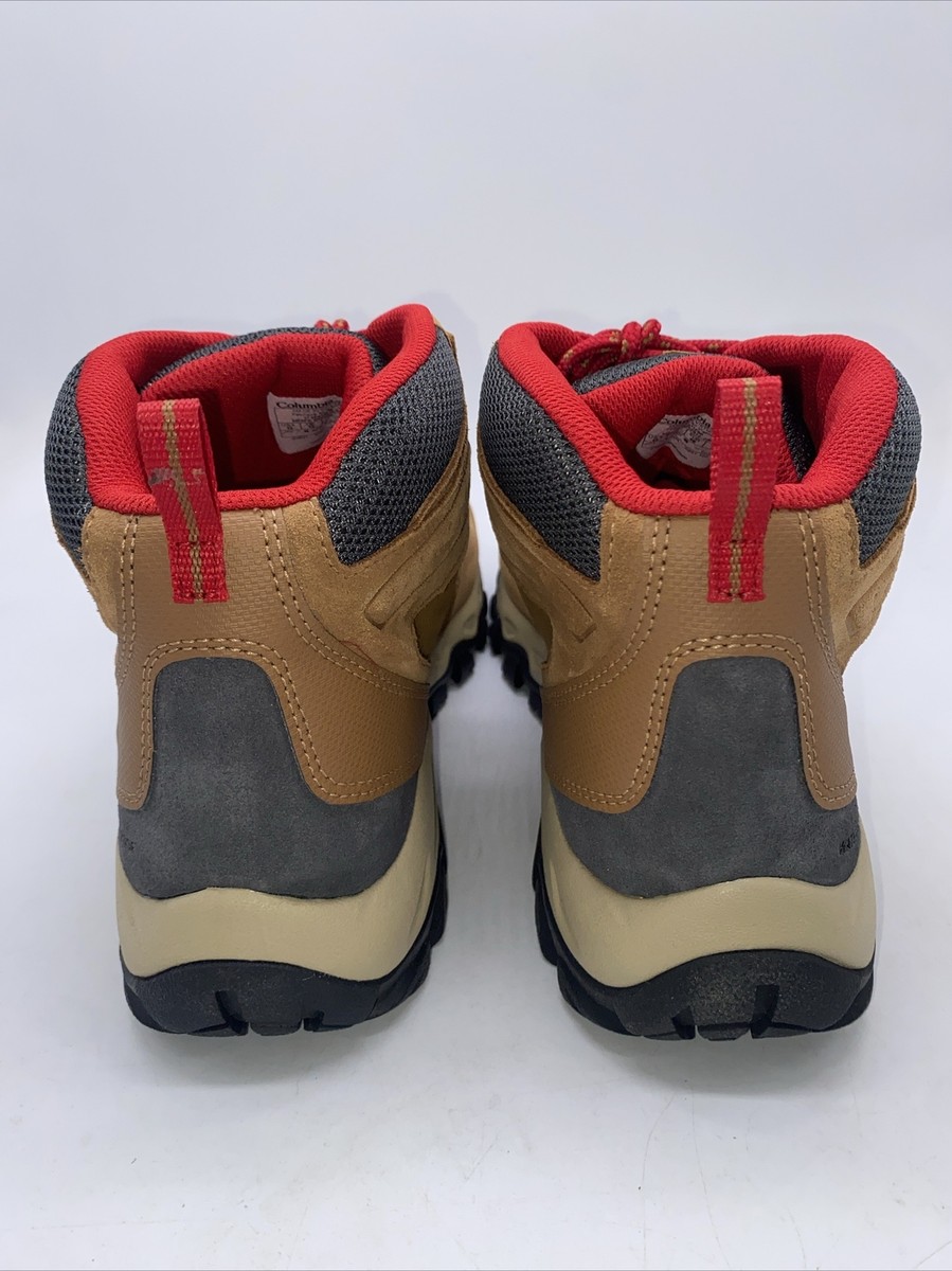 COLUMBIA Newton Ridge Plus II Waterproof Hiking Boot BM2812  display picture 1