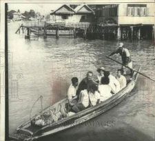1961 Press Photo Vice-President Johnson & Mrs. Stephen Smith in Bankok Thailand