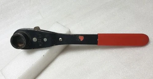 REED 02251 - L2017 - Thru-Bolt Dual Socket Ratchet Wrenches - Heavy-Duty