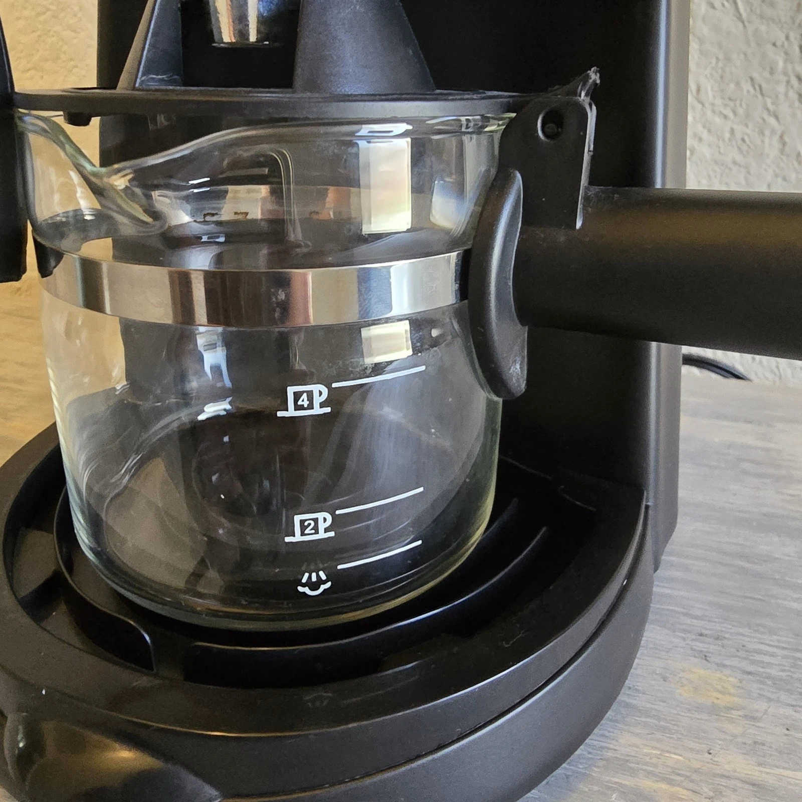 Excelvan Expresso Machine Black Works Minimally used 4 cups