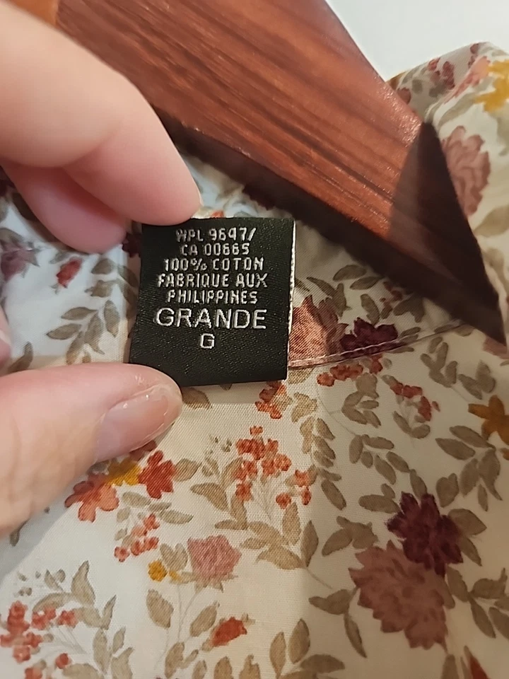 Blusa Camisa Eddie Bauer Mujer Alta L Abotonada Flor Detalle Volantes Manga 3/4 Foto 3 de 4