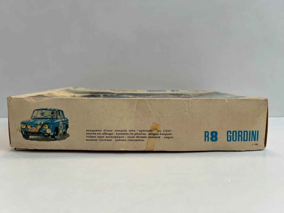 MODELLINO AUTO RENAULT R8 GORDINI 1/24 CON SCATOLA della Heller - Immagine 4 di 4