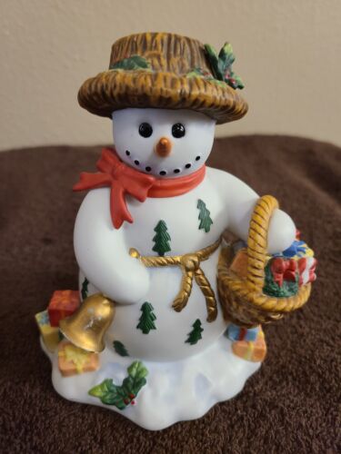 PartyLite Snowbell Taper Candle Holder Snowman Snow Lady 5"  Retired - Picture 1 of 6