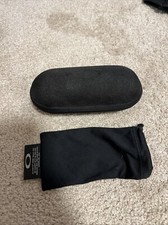 Oakley Vault Sunglass Case, Zipper Closure Hard Shell Nylon 07-025 Black w/ Bag
