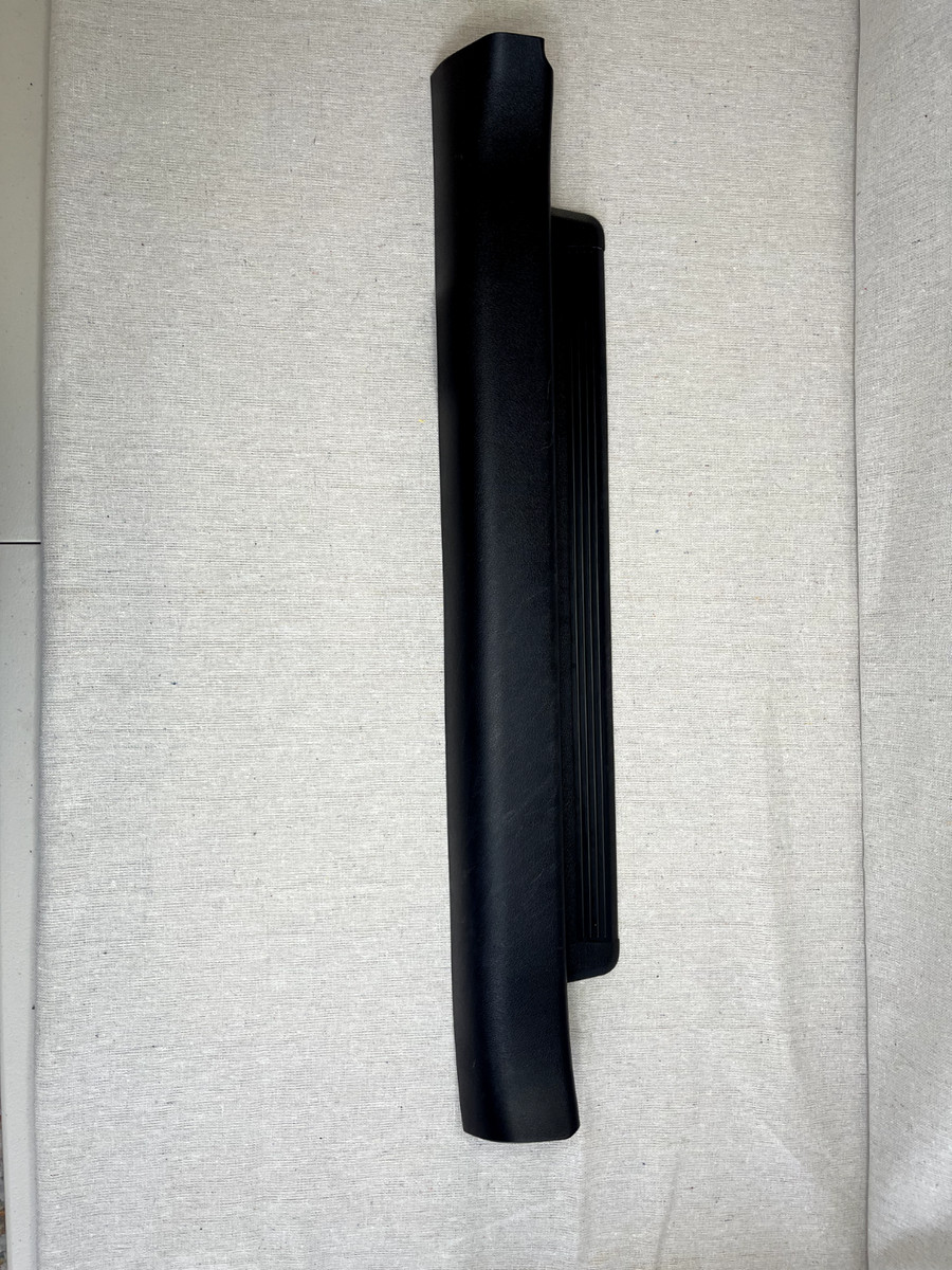 2006-2013 Lexus IS250 IS350 Plate Front DRIVER Door Scuff LH OEM 67914-53040