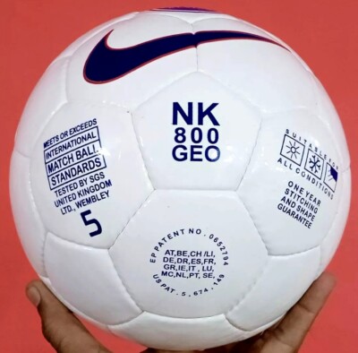 Nike NK 800 Geo UEFA Champions League 1999-2000 soccer Ball Size 5