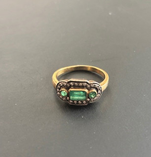 Antiker Art Déco Damenring 750er Gold mit Smaragden & Diamanten 5g im Etui