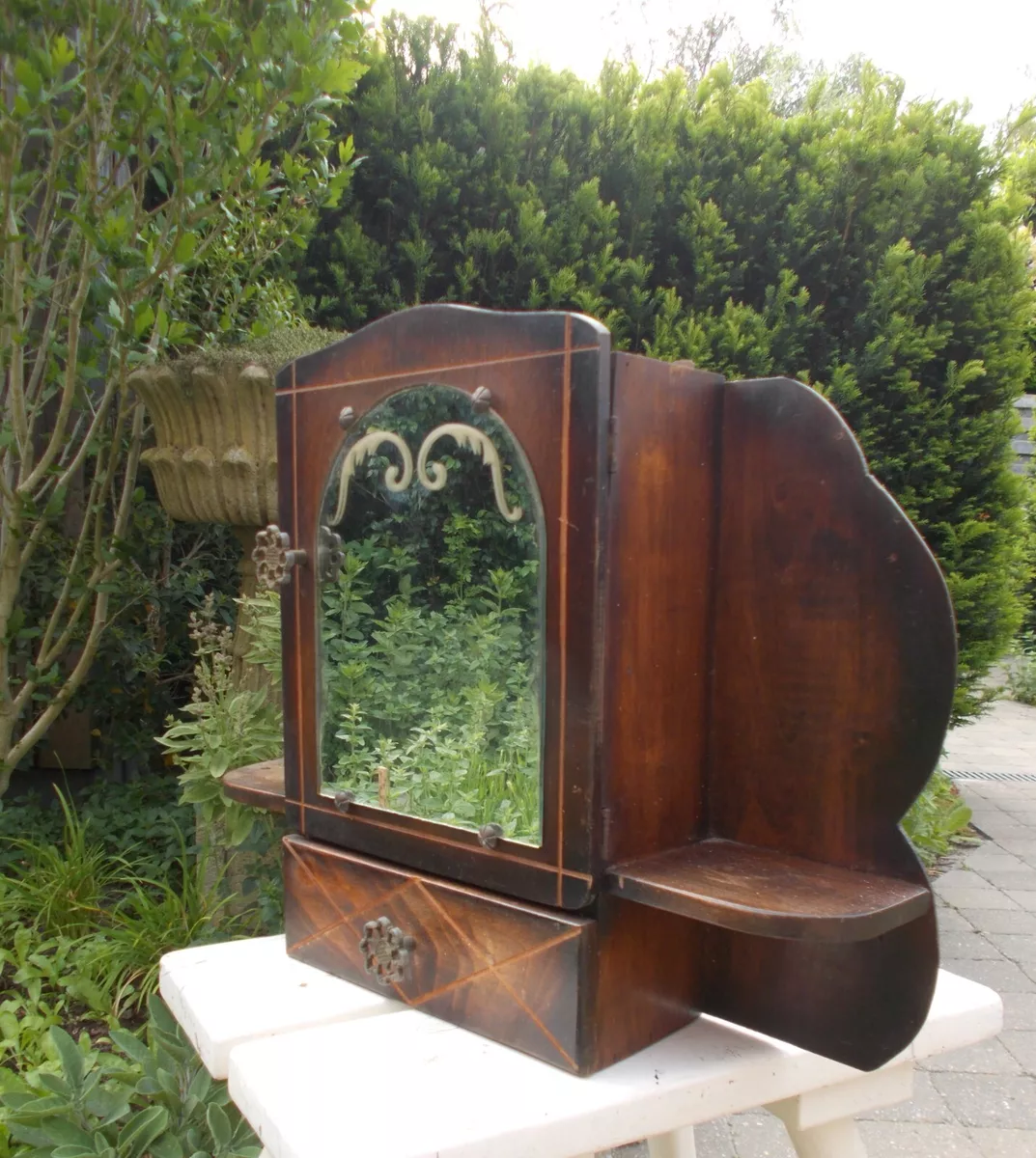 Ornate medicine cabinet hotsell