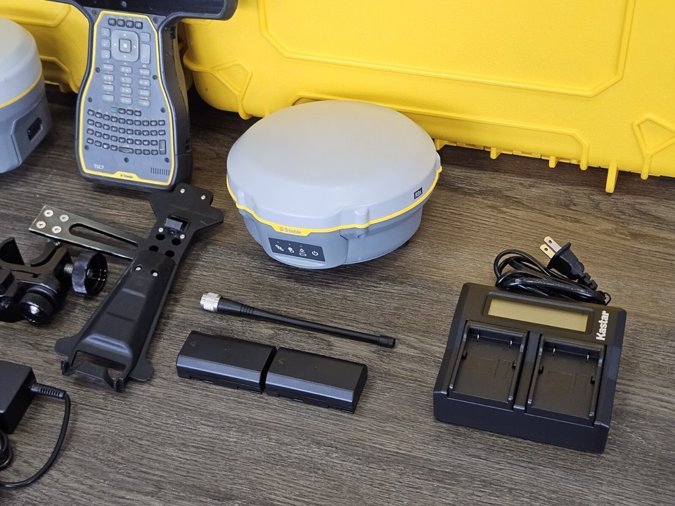 Trimble R8S Base R10 Rover GPS GNSS Beidou Galileo RTK Base Rover Setup ...