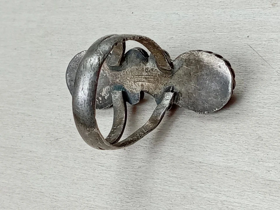 Anillo Navajo Nativo Americano Hecho a Mano Turquesa y Coral: Talla 6.25 Foto 4 de 4