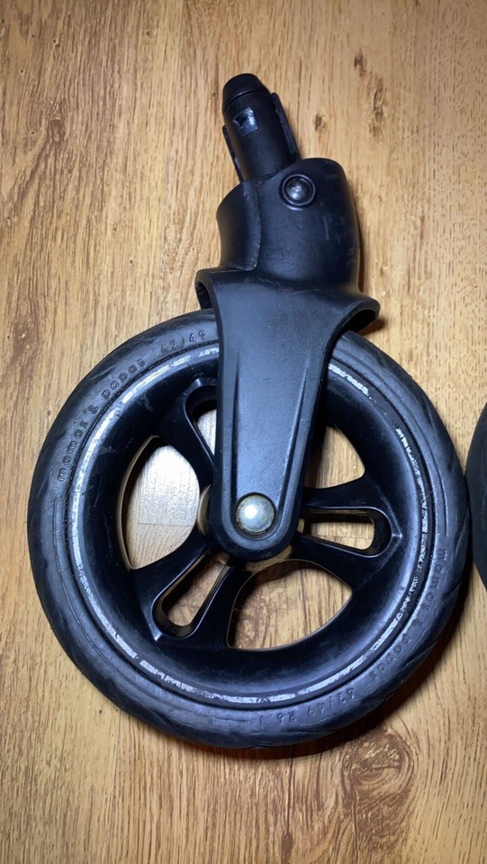 Mamas And Papas Ocarro Front Wheel Set eBay