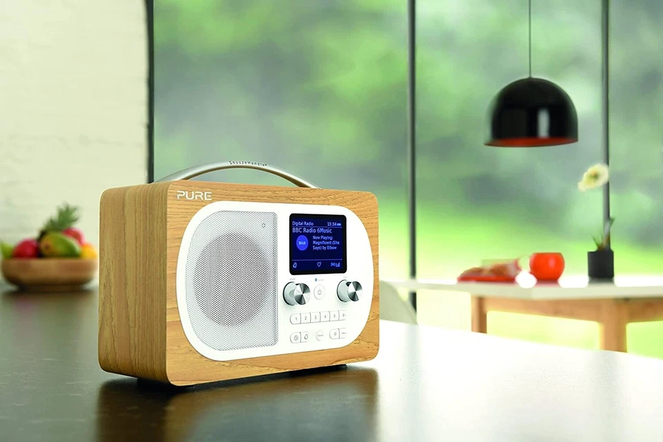Pure Evoke H4 Portable FM/DAB Digital Radio - Alarm, Snooze, Bluetooth - OAK - Image 4 of 4