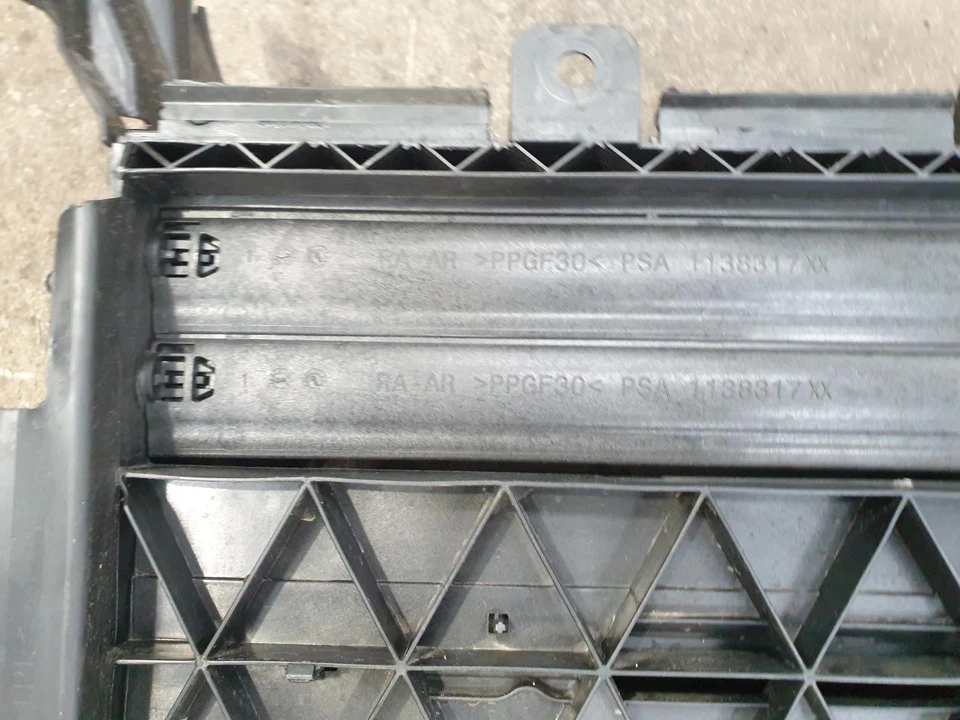 PARAVENTOLA PEUGEOT MK2 2008 9836865380 - Immagine 2 di 4