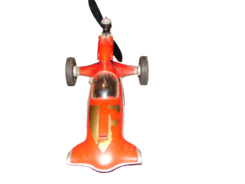 Vintage Thimble Drome Gas " Prop Rod" Red Race Tether Car AS/IS No Front Wheels - Image 3 of 4