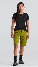 Specialized Women's Trail Short w/ Liner- Medium, Woodbine Green *New w/tags* Specialized Women's Trail Short w/ Liner- Medium, Woodbine Green *New w/tags*
