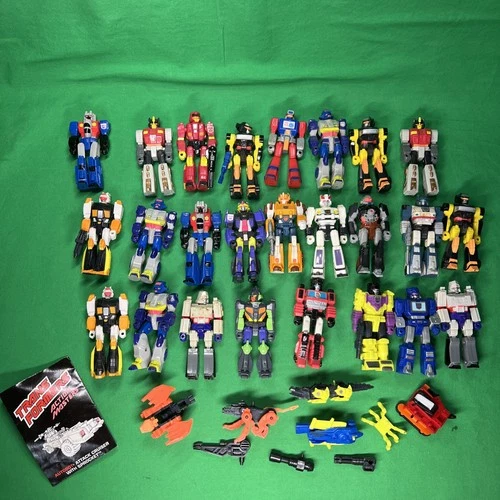 Vintage TRANSFORMERS G1 HUGE lot of Action Masters - Lot Of 25 Plus Vehicles