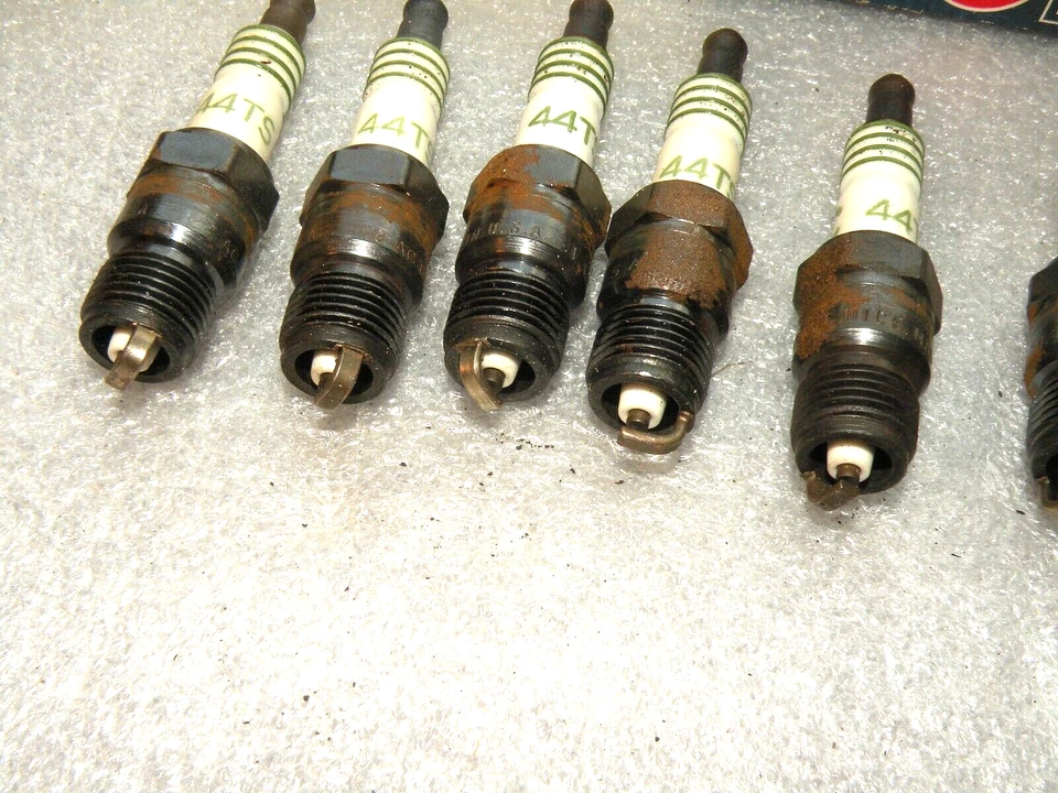 AC Spark Plug 44TS Chevrolet Buick Gran Sport 455 430 Oldsmobile NOS GM - Image 3 of 4