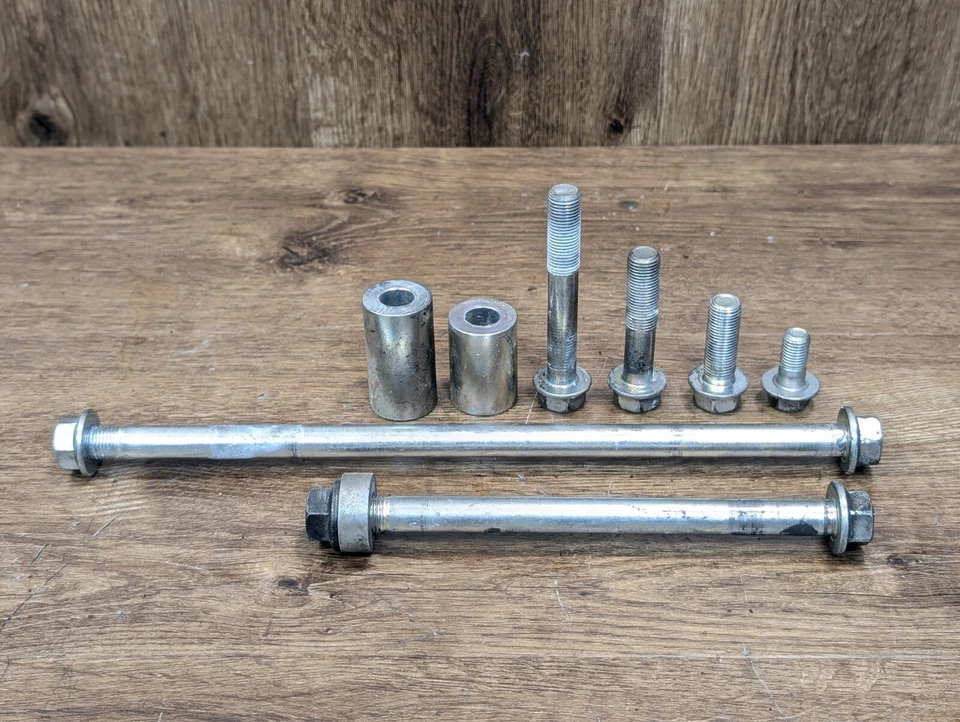 2014-2018 Honda CTX 700 CTX700D CTX700ND OEM conjunto de parafusos de montagem de motor - Imagem 2 de 4