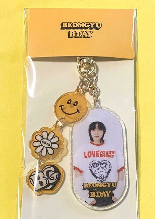 アイドル TXT [BEOMGYU] KEYRING & LETTER SET TXT BEOMGYU birthday party Key ring chain | eBay