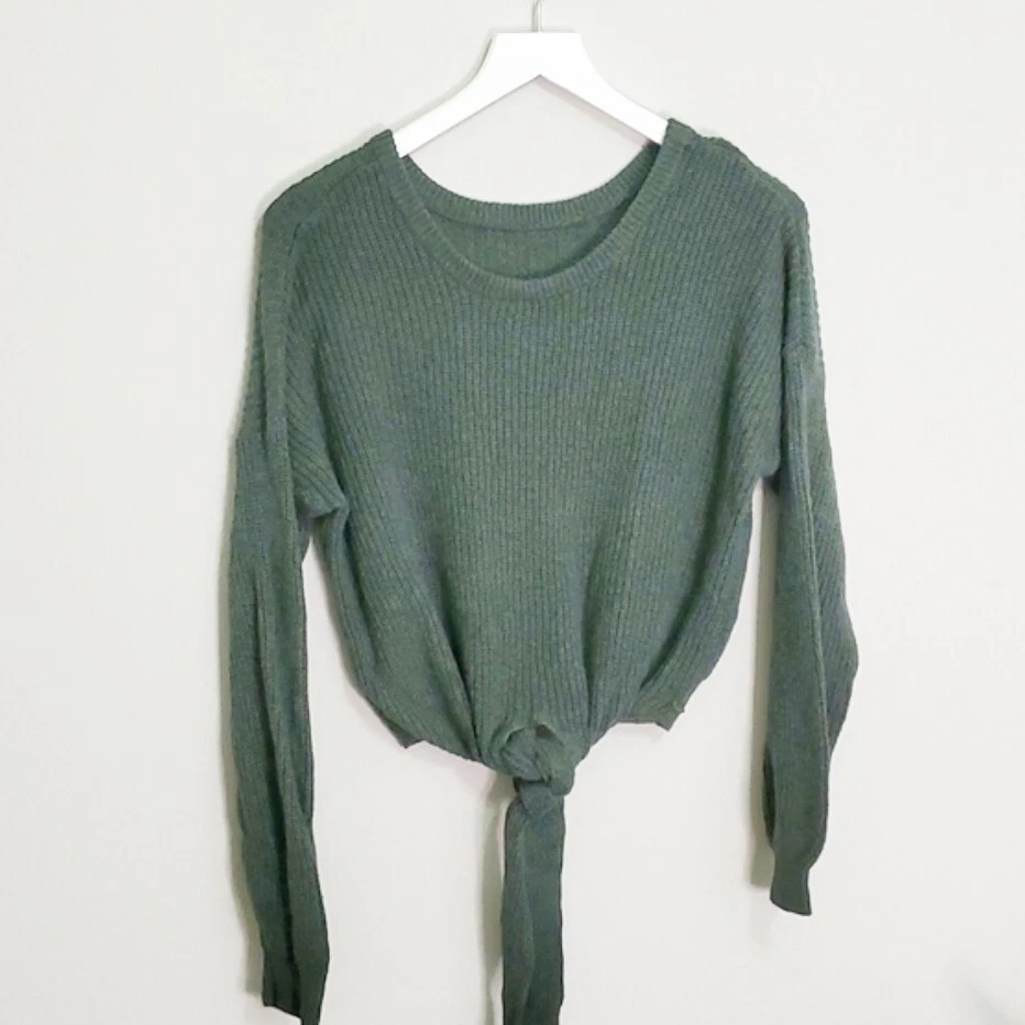 Green hollister best sale sweater