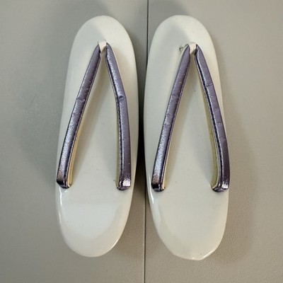 Vintage Japanese Geta Sandals Size 31 White Purple Platform Flip Flops
