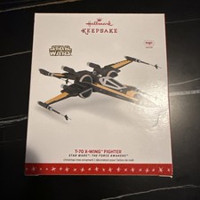 T-70 X-Wing Fighter - 2016 HALLMARK ORNAMENT - STAR WARS 9-7-60