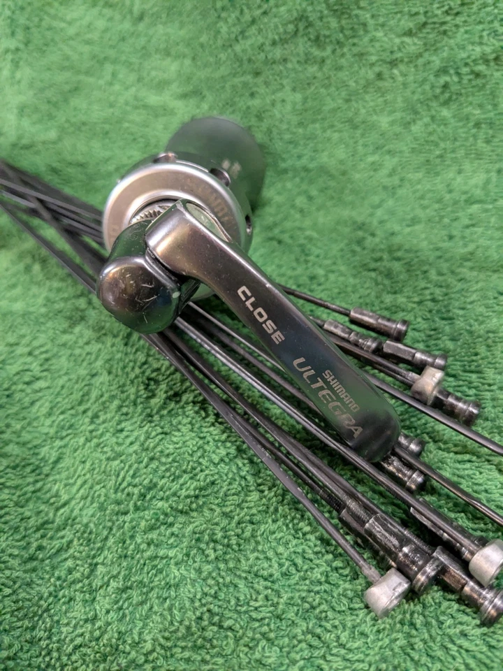 Shimano Ultegra WH-6600 Road Bicycle Front Hub w Skewer, Spokes 16-hole - Image 4 of 4