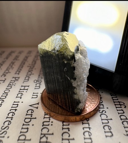 Turmalin Verdelith Kristall Heilstein Edelstein (Pakistan) f. Mineralien Sammler Turmalin Verdelith Kristall Heilstein Edelstein (Pakistan) f. Mineralien Sammler