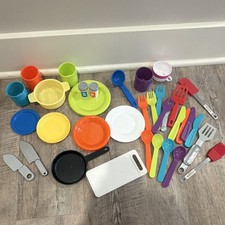 40 piece set Colorful Pretend Play Dish Utensil Set w/ Plates, Cups, Pan