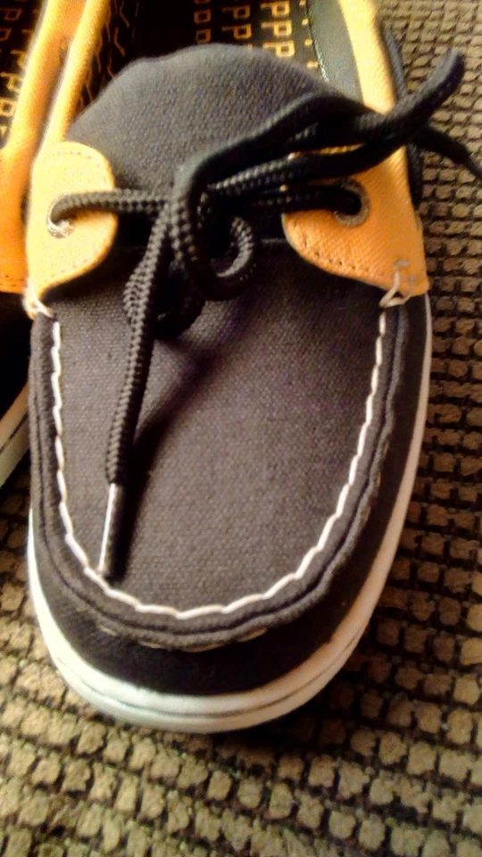 Mocassins femininos Eastland PITTSBURGH PIRATES com "P" no salto 9,5 m - Imagem 2 de 4